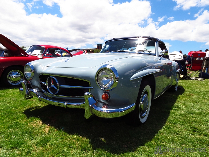 062_Mercedes-Benz-Concours.JPG