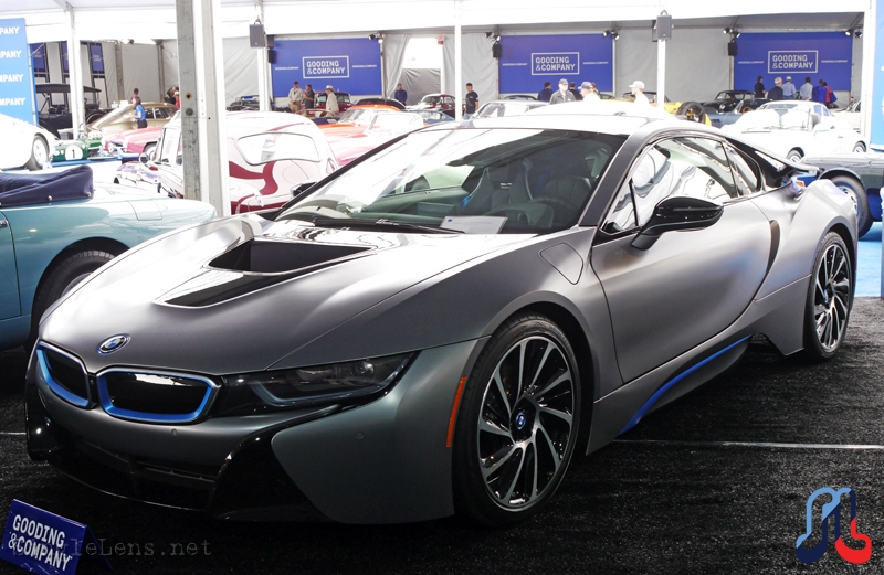 058-2014-BMW-i8-Frozen-Grey-Metallic.JPG