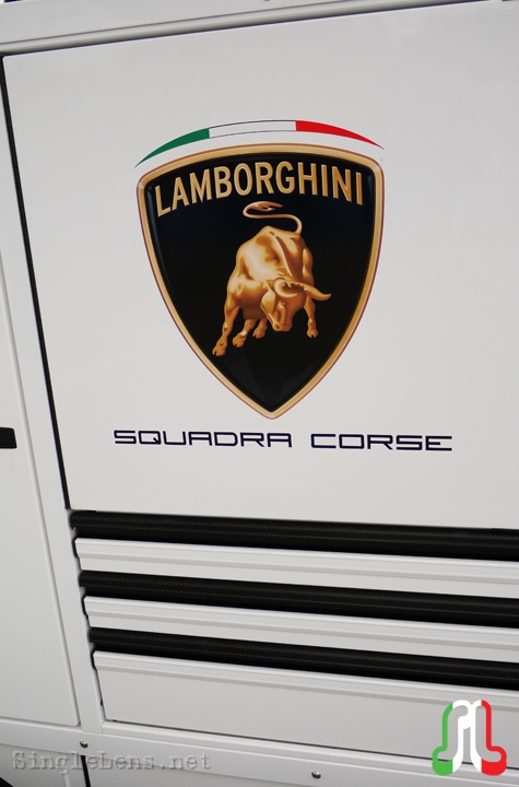 001-Lamborghini-Squadra-Corse.JPG