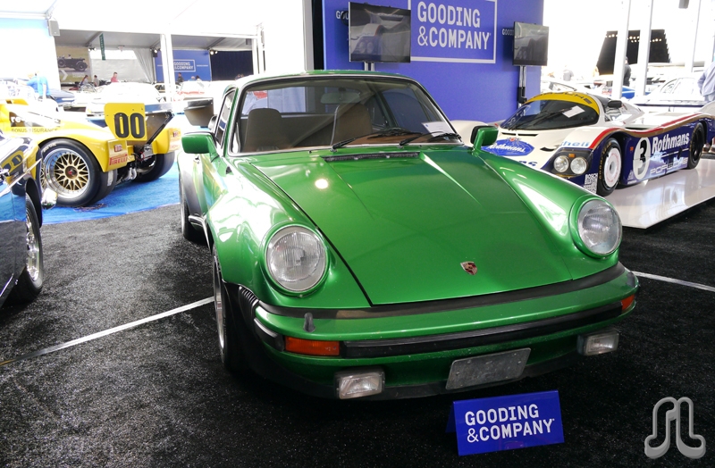 088-1976-Porsche-930.JPG
