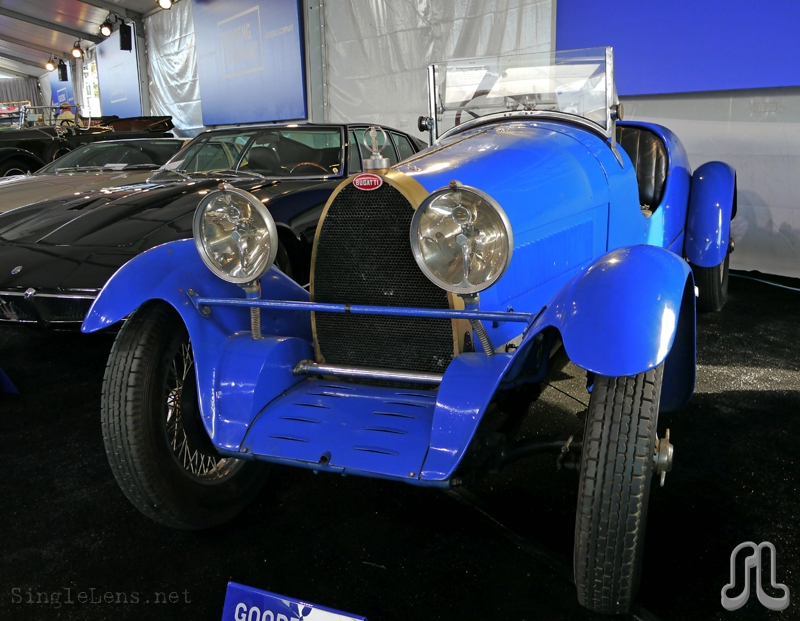 100-1927-Bugatti-Type-38-Roadster.JPG