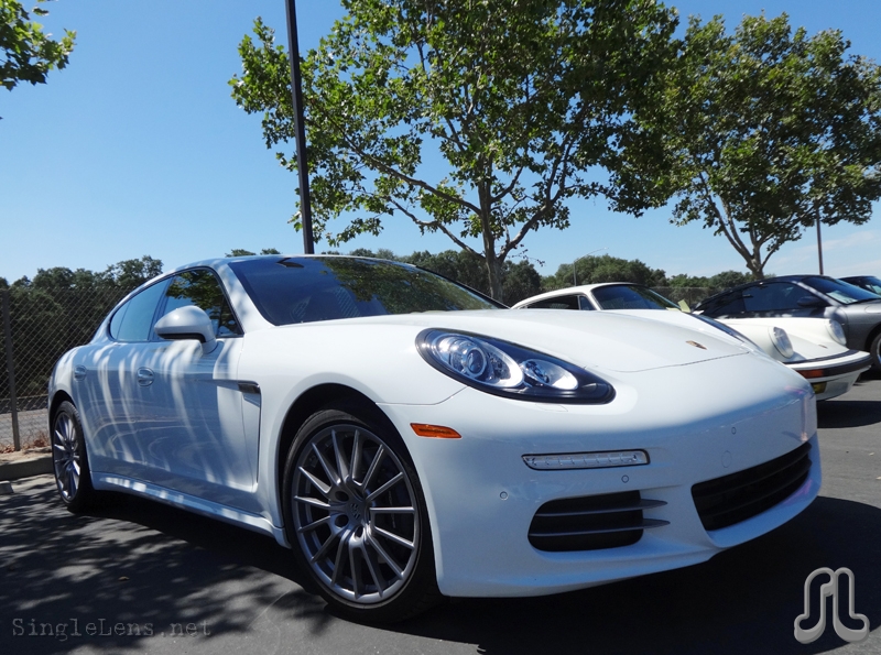 057-Porsche-Panamera-4.JPG