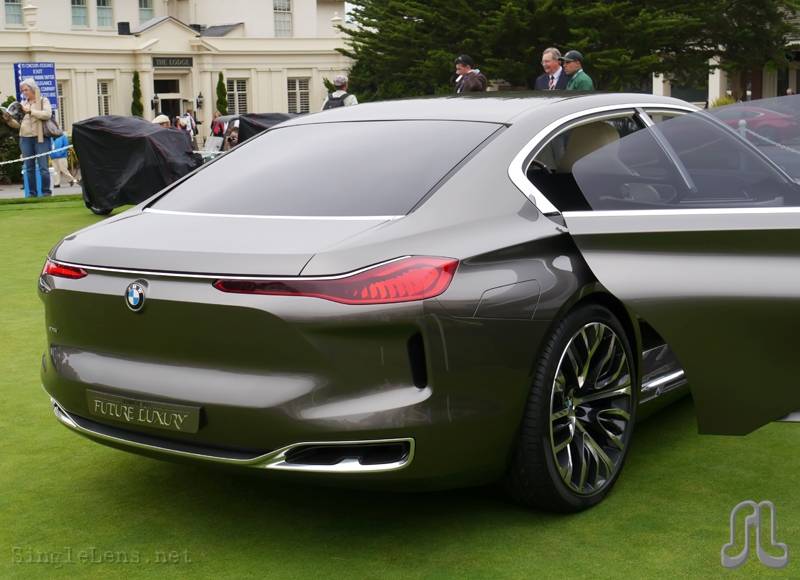 133-BMW-Vision-Future-Luxury.JPG