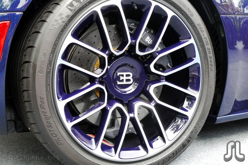 255-Bugatti-Legend-Edition-Veyron-Grand-Sport-Vitesse.JPG
