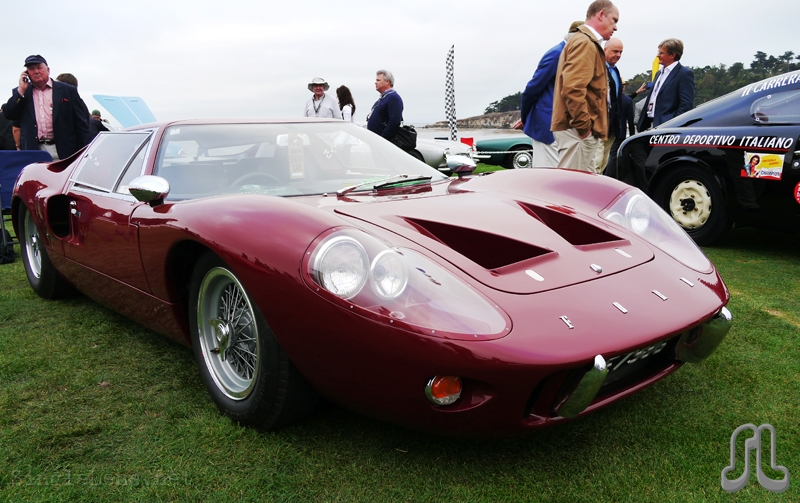 323-1968-Ford-GT40-Mark-3-Coupe.JPG