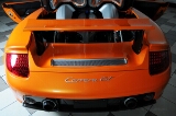 14-Porsche-Carrera-GT-pictures