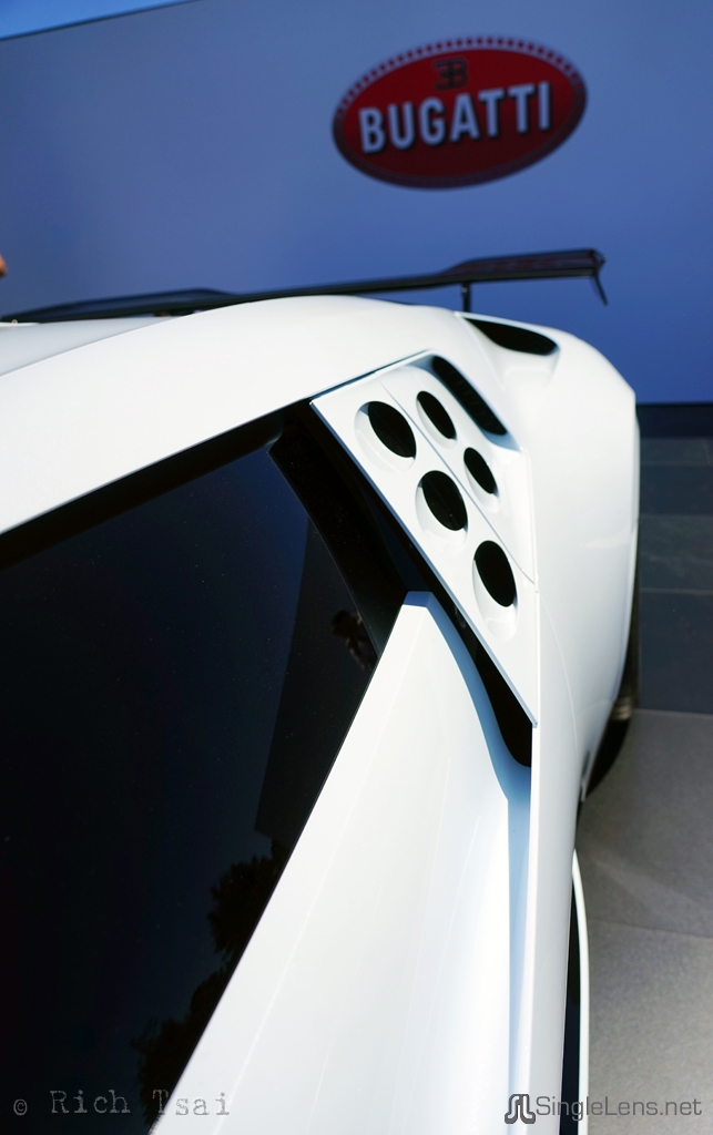 091-Bugatti-Centodieci.jpg