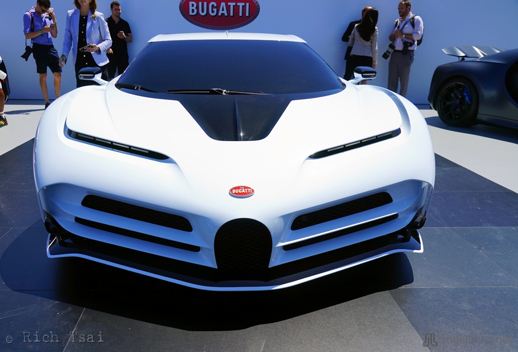 096-Bugatti-Centodieci.jpg