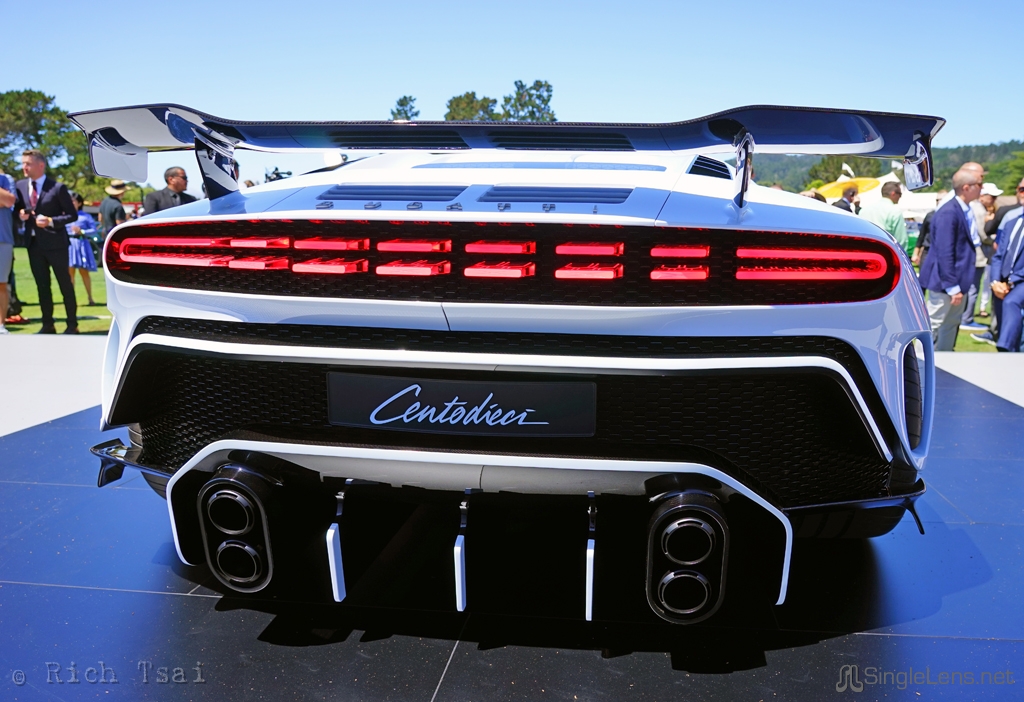 099-Bugatti-Centodieci.jpg