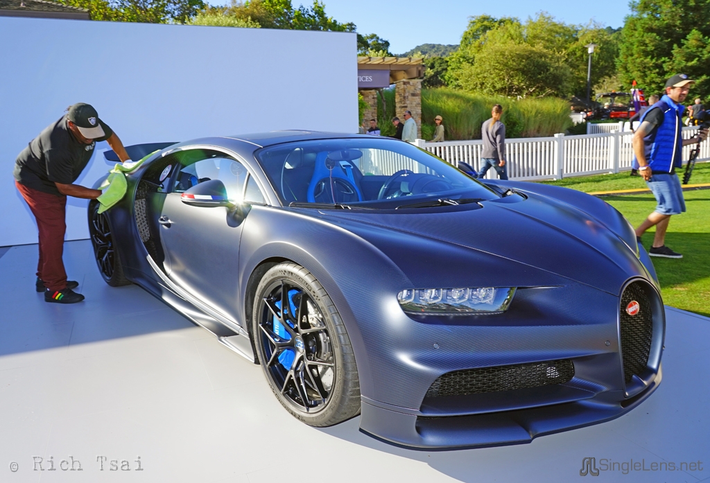 112-Lion-Solutions-Bugatti-detailing.jpg