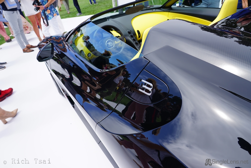 383-Bugatti-Mistral-roadster-final-W16.jpg