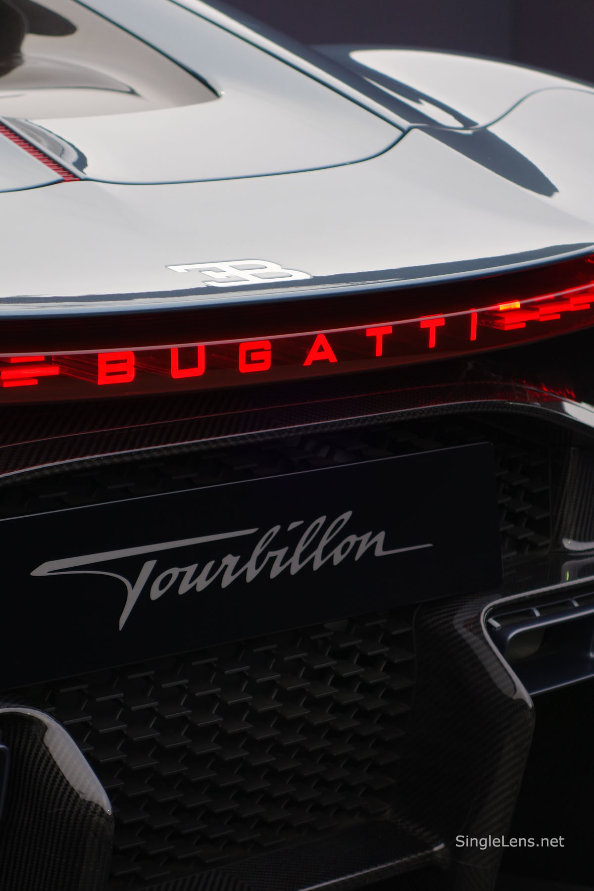 007-Bugatti-Tourbillon.jpg